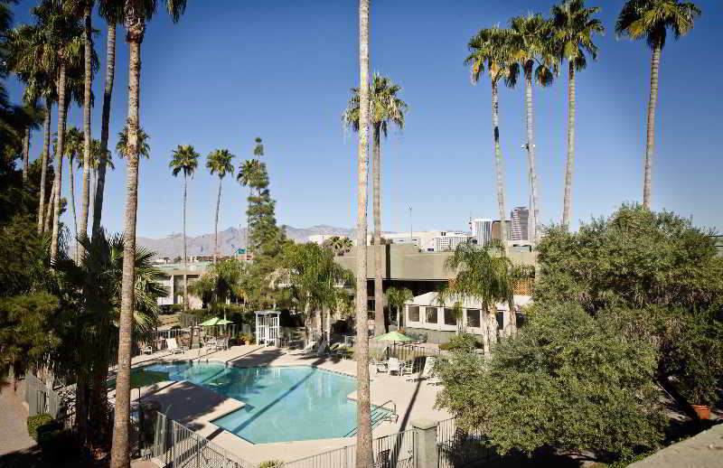 Riverpark Inn Tucson Exterior photo